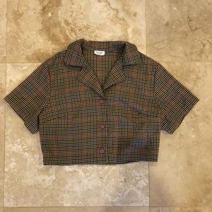 Brandy button down collar top